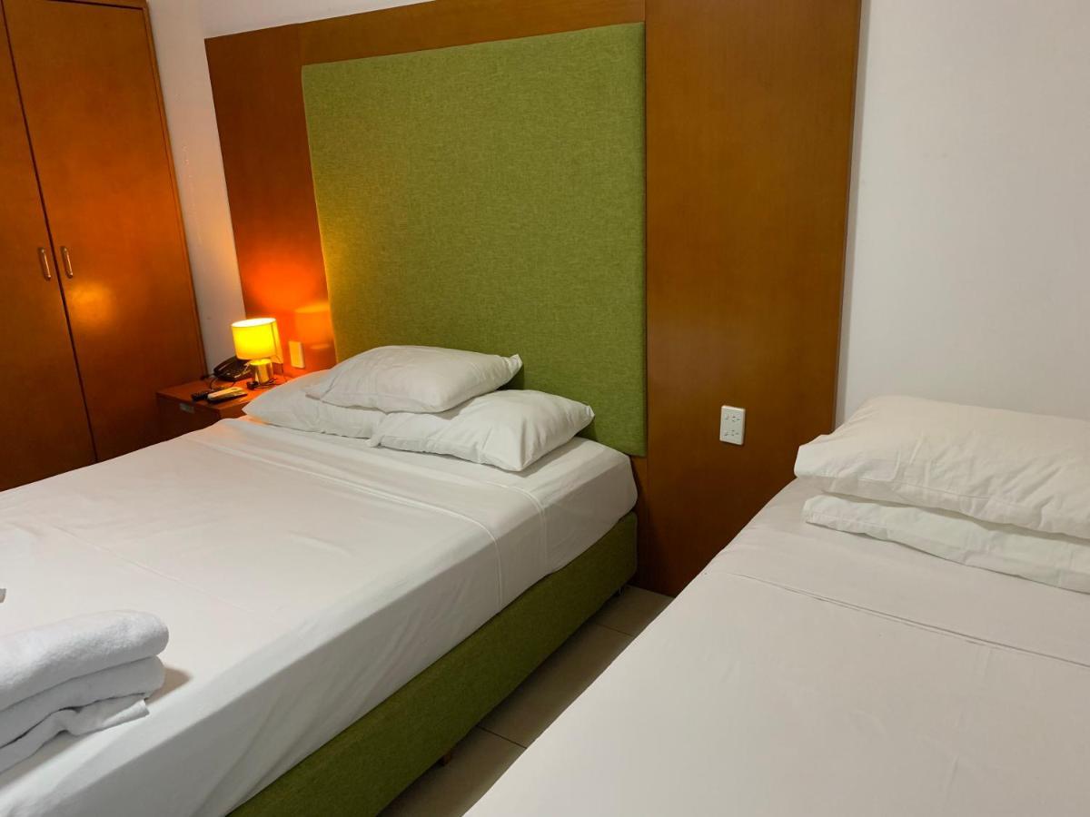 Alec'S Hotel Apia Eksteriør bilde