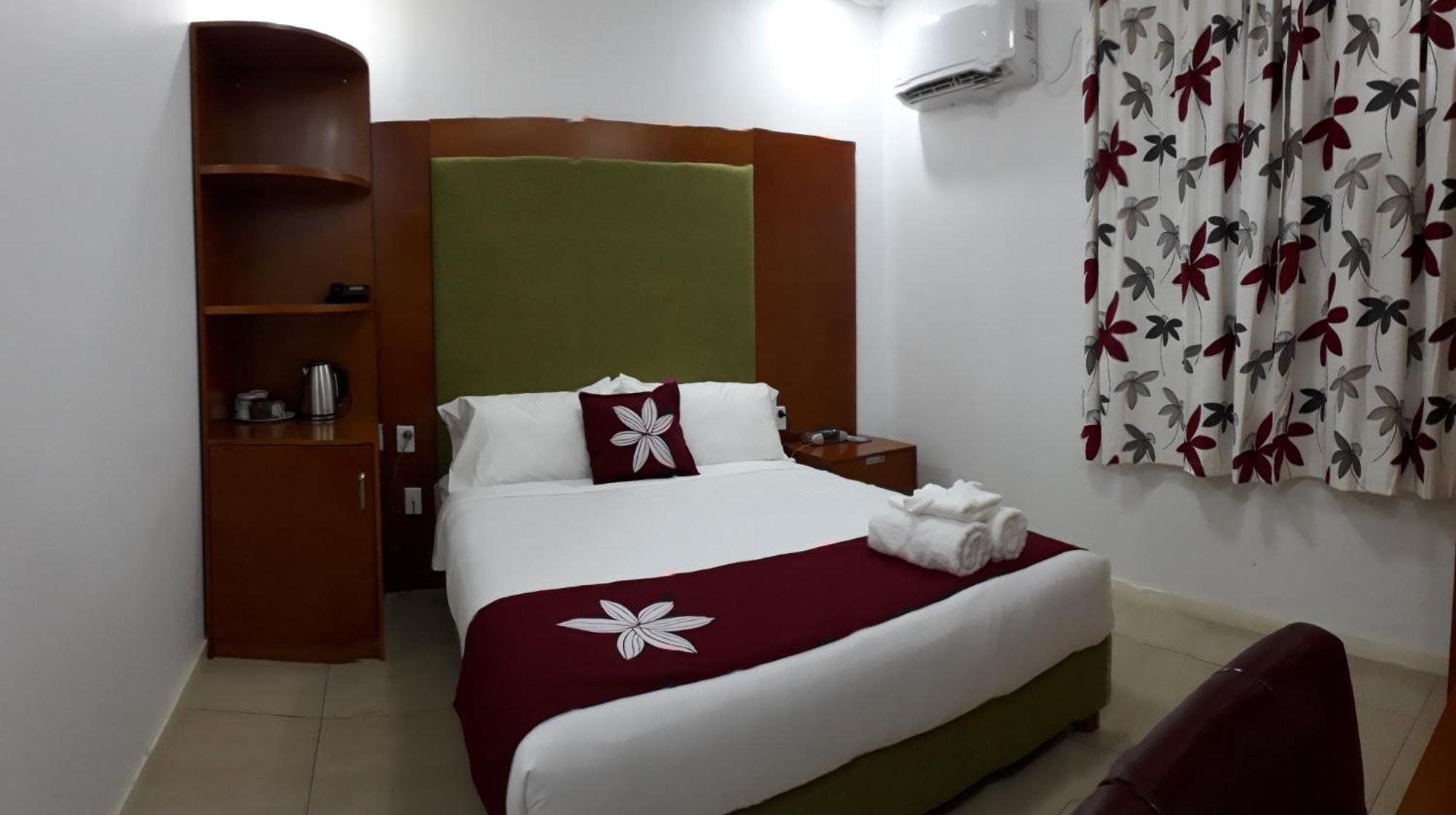 Alec'S Hotel Apia Eksteriør bilde